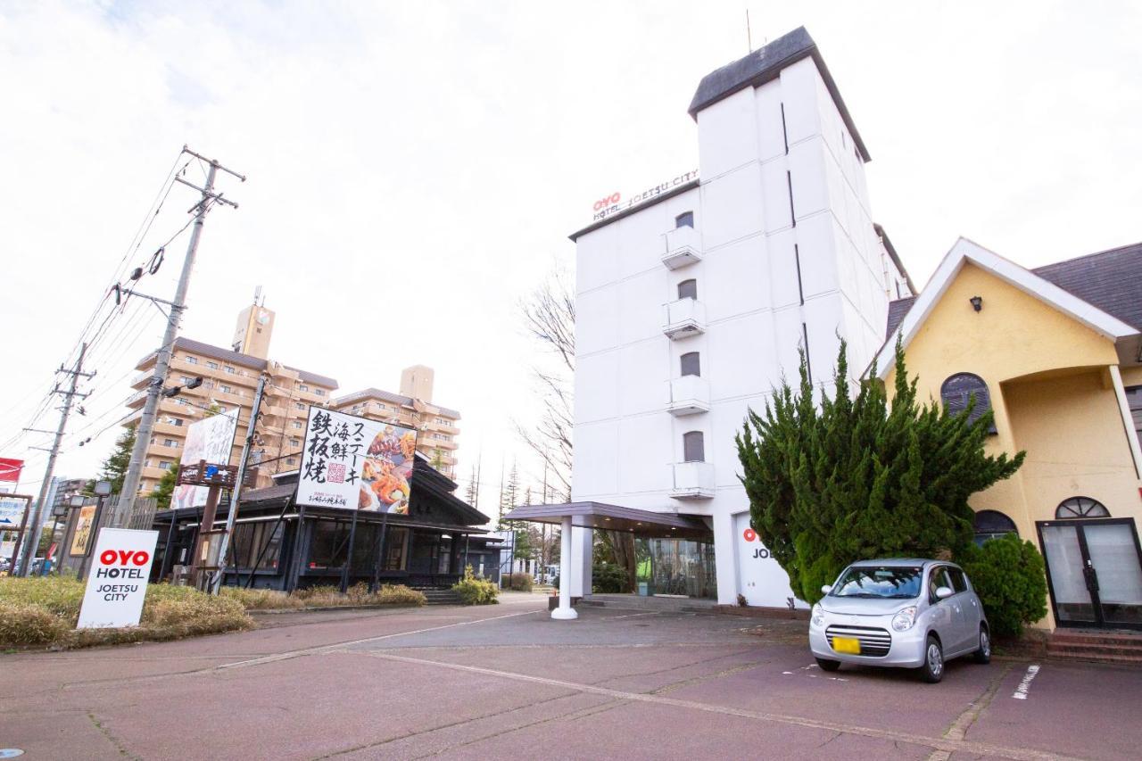 Oyo Joetsu City Hotel Kasugayama מראה חיצוני תמונה