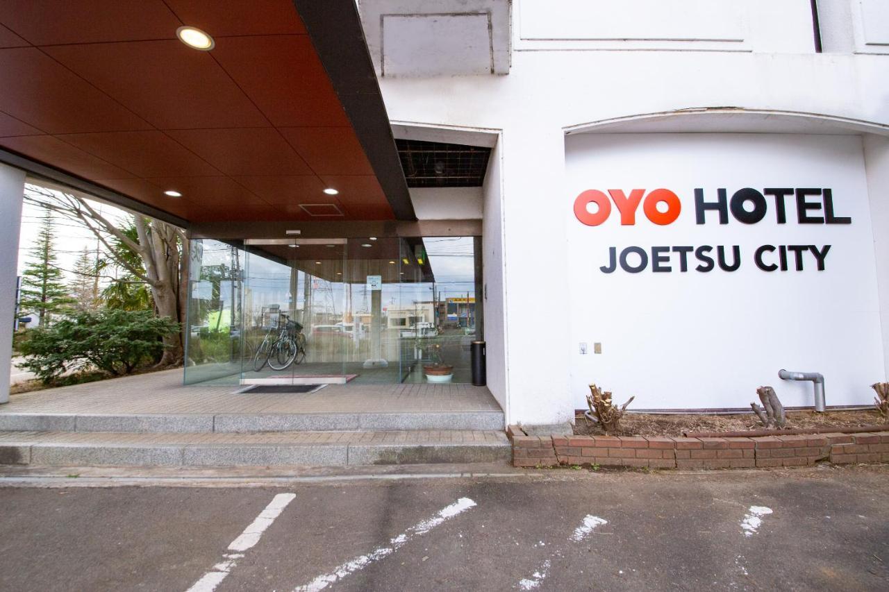 Oyo Joetsu City Hotel Kasugayama מראה חיצוני תמונה